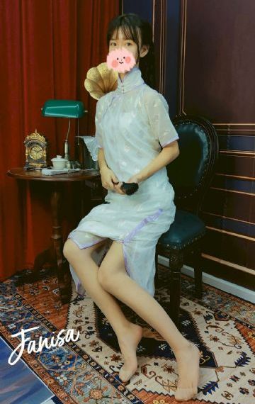 漂亮的秘书肉体bd