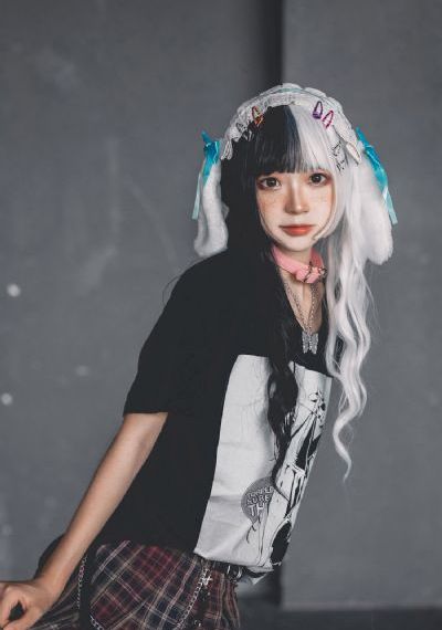 爱唱歌的大姐姐