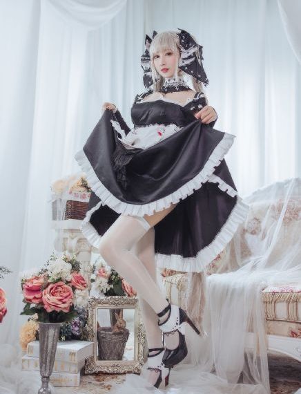 朋友丰满的妈妈