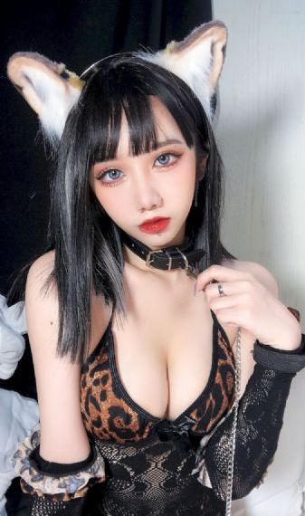 裙底的野兽