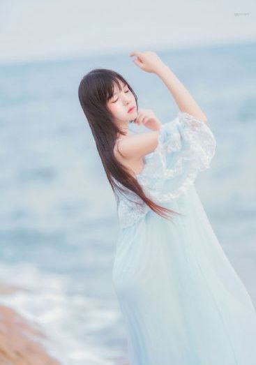 一脸嫌弃