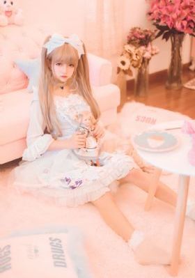 女集中营在线观看