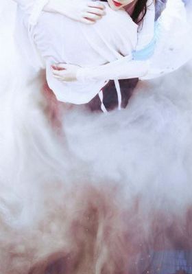 有夫之妇的精油按摩